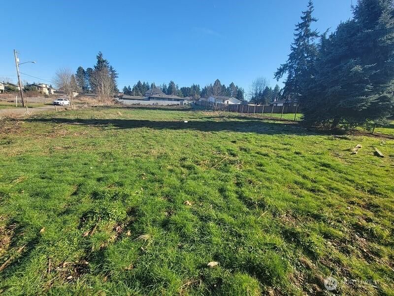 MLS #NWM2469452 image #0