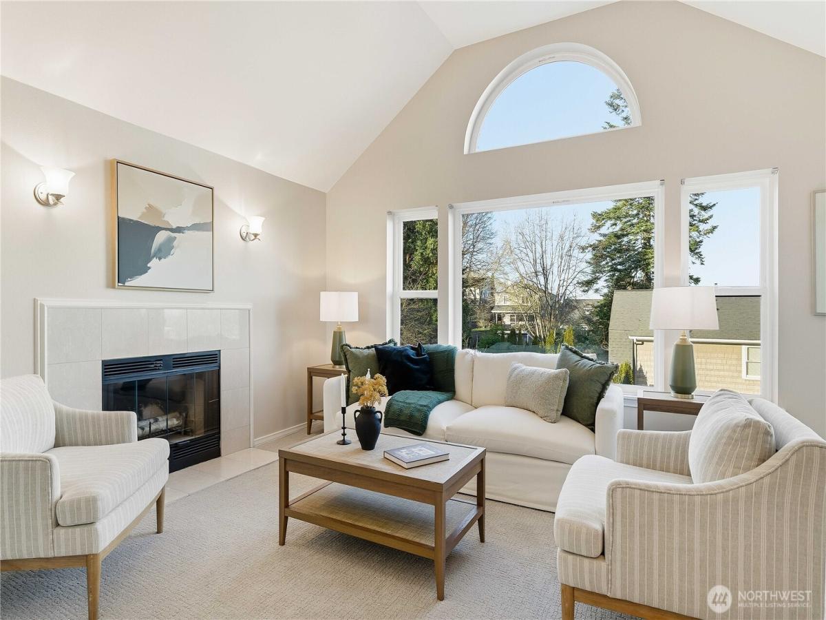 MLS #NWM2469559 image #0