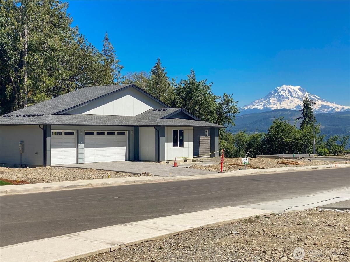 MLS #NWM2469583 image #0