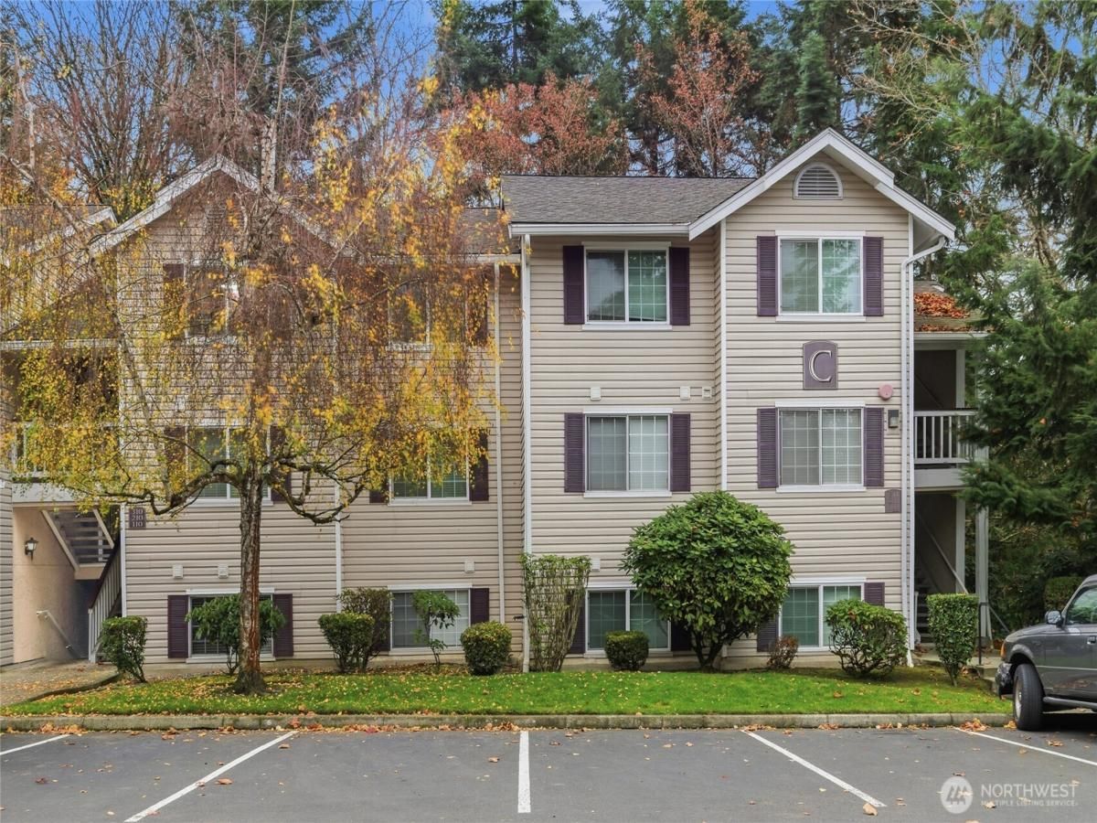 MLS #NWM2469641 image #0