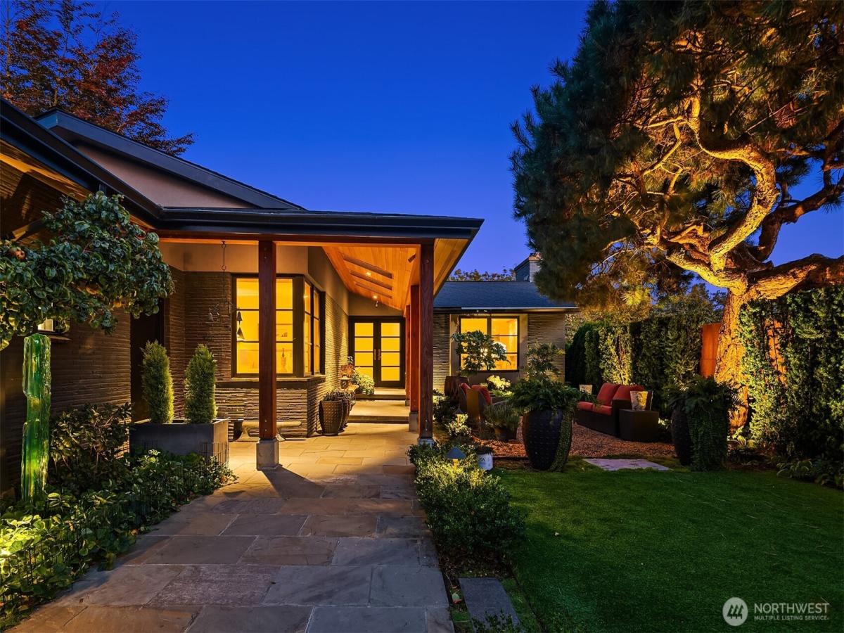 MLS #NWM2469882 image #0