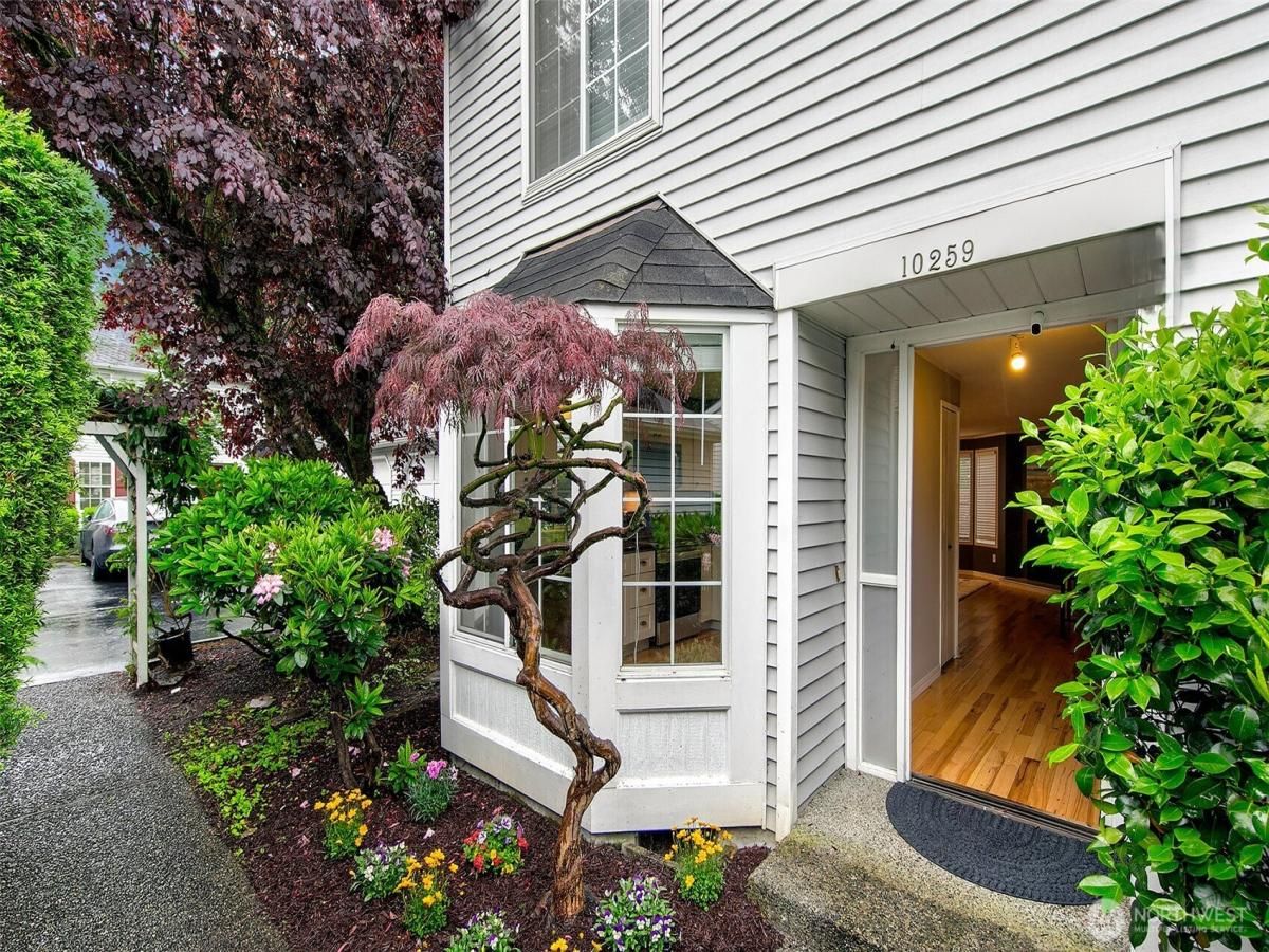 MLS #NWM2469958 image #0