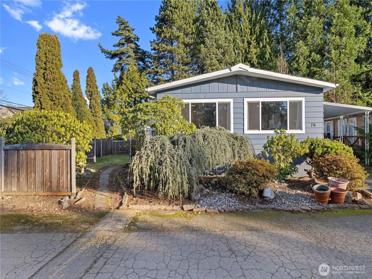 MLS #NWM2470112 image #0