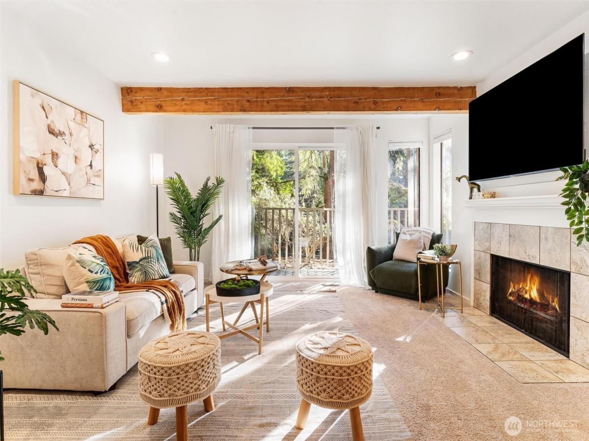 MLS #NWM2470515 image #0