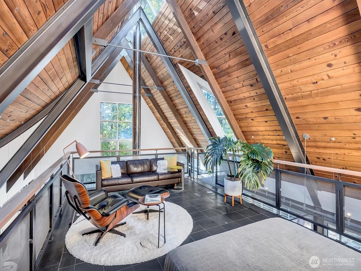 MLS #NWM2470756 image #0