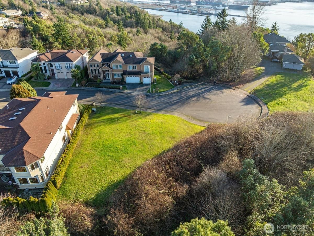 MLS #NWM2470917 image #0