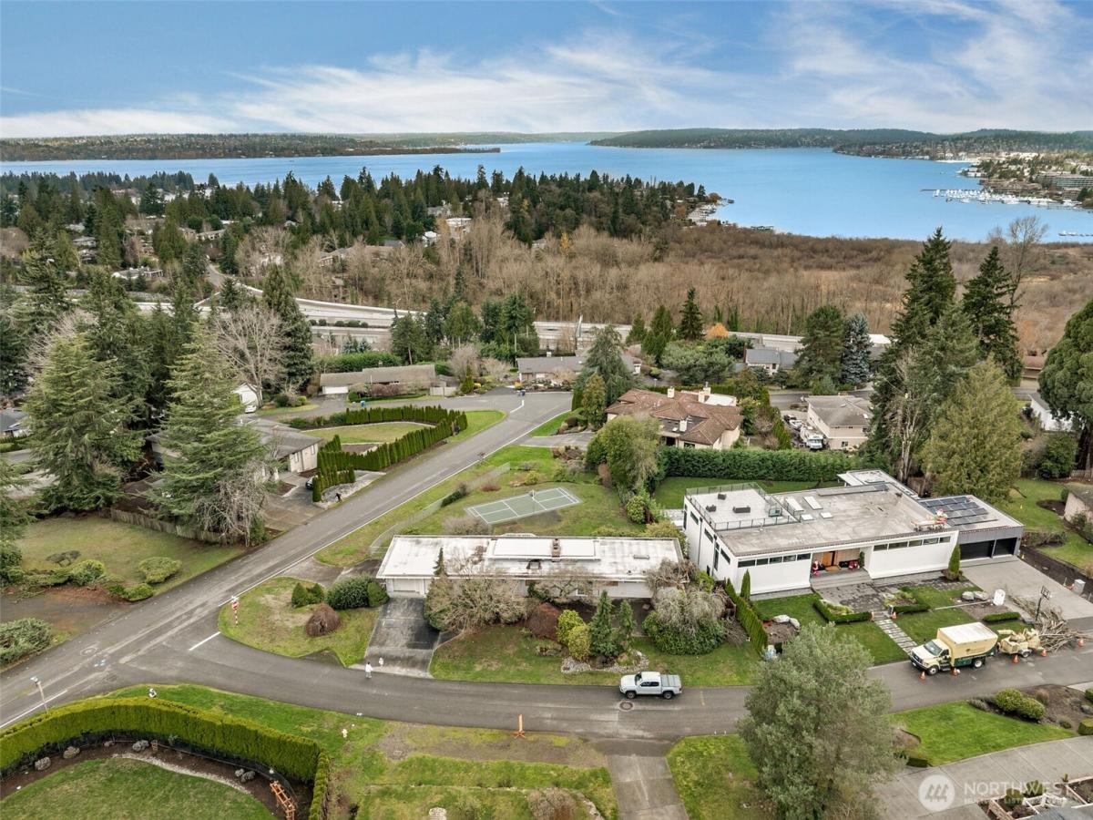 MLS #NWM2470544 image #0