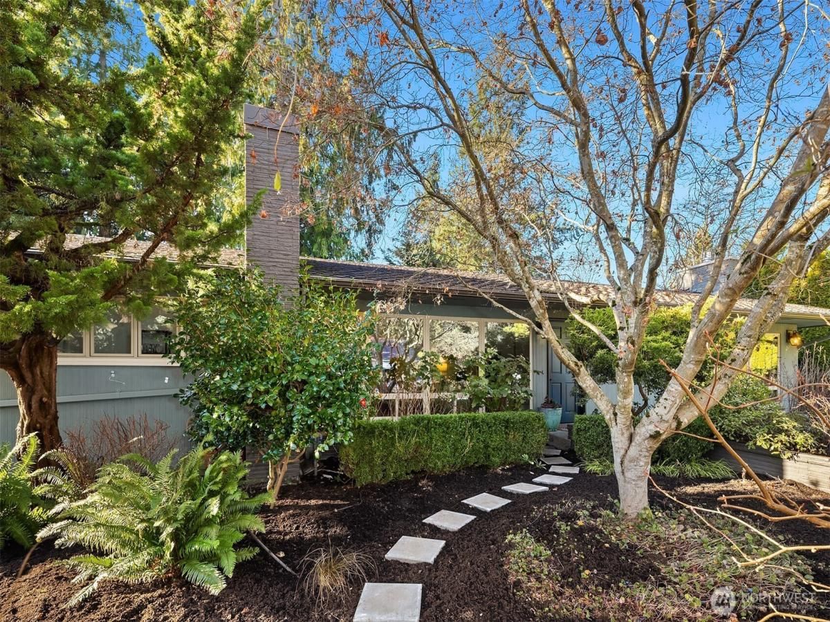 MLS #NWM2471241 image #0