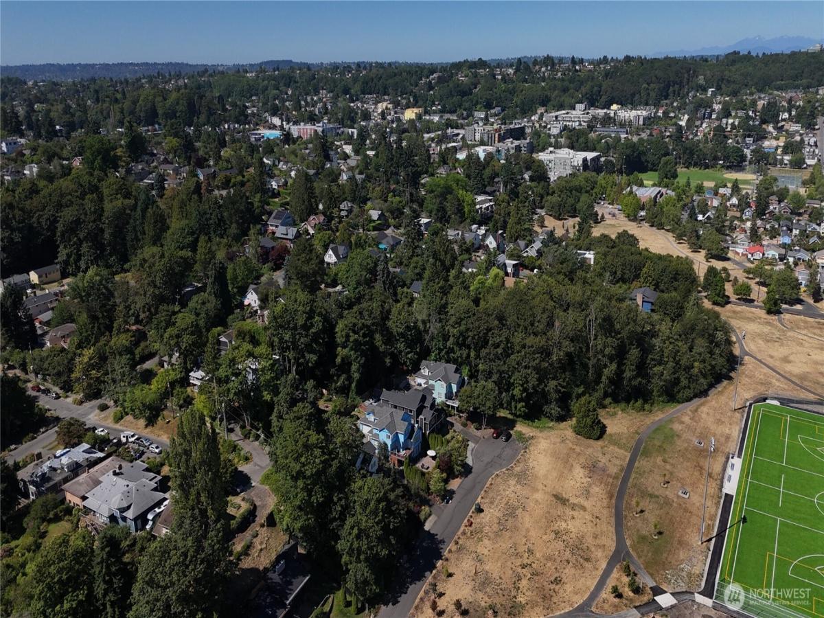 MLS #NWM2471263 image #0