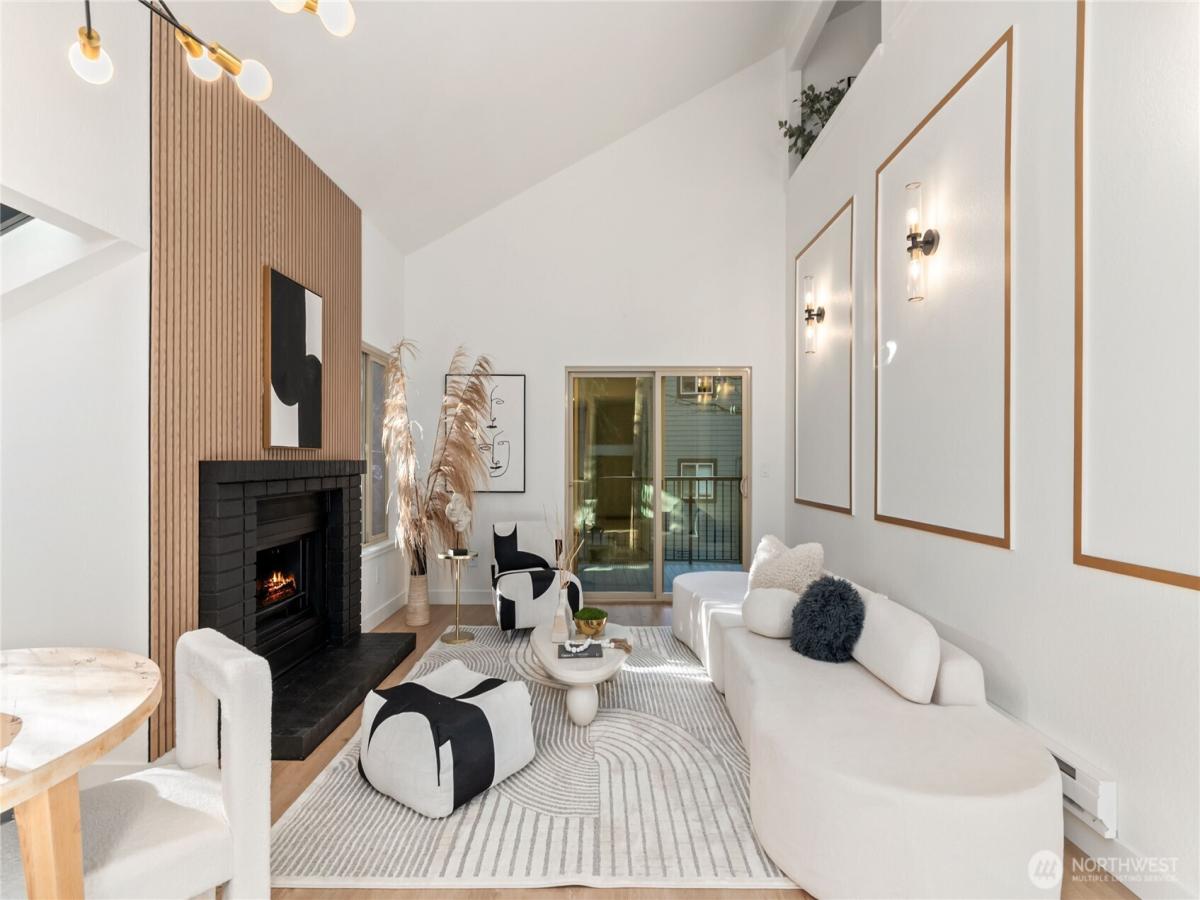 MLS #NWM2471437 image #0