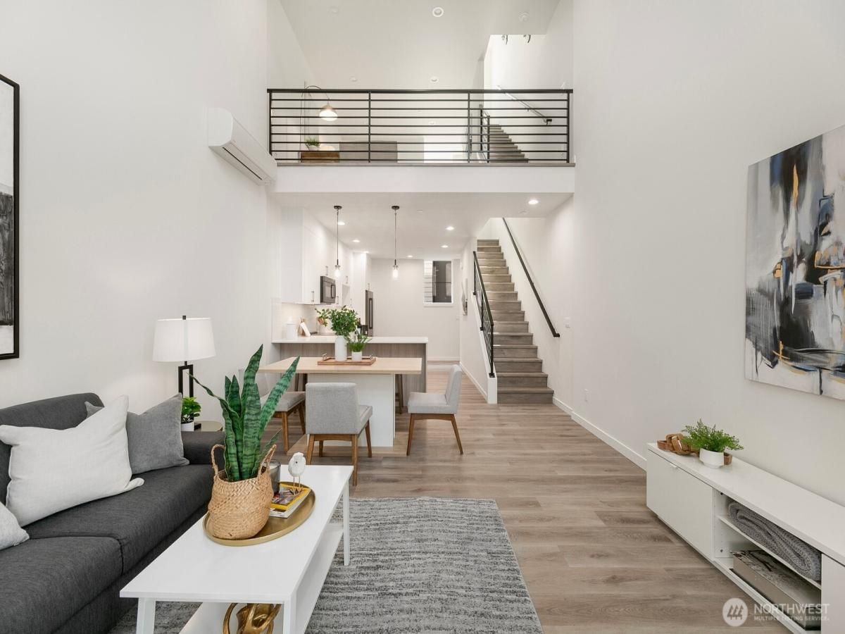 MLS #NWM2471449 image #0