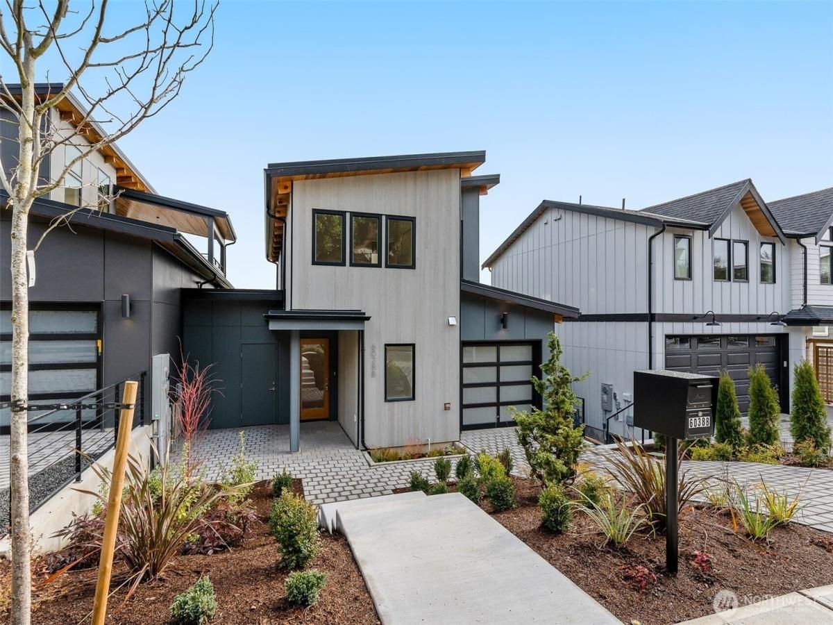 MLS #NWM2471811 image #0