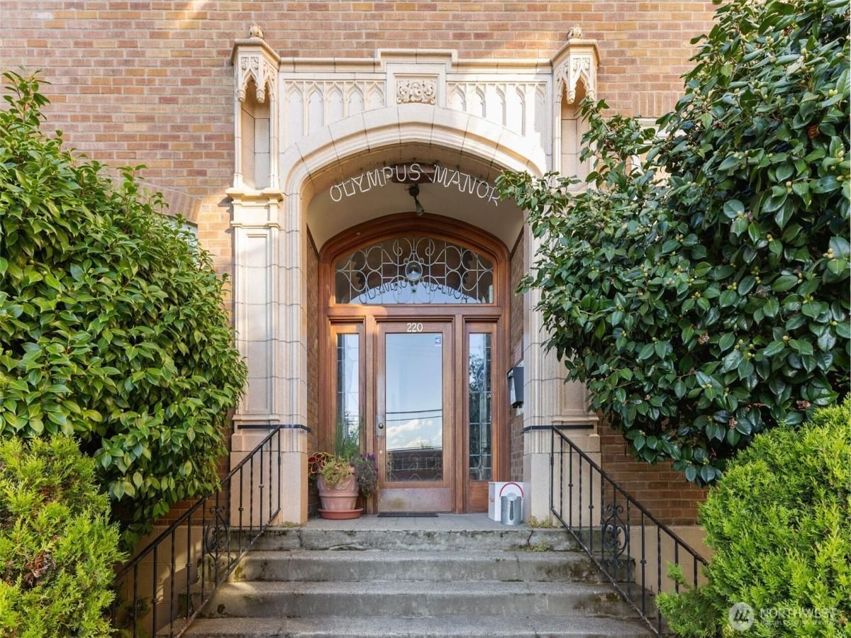 MLS #NWM2471881 image #0