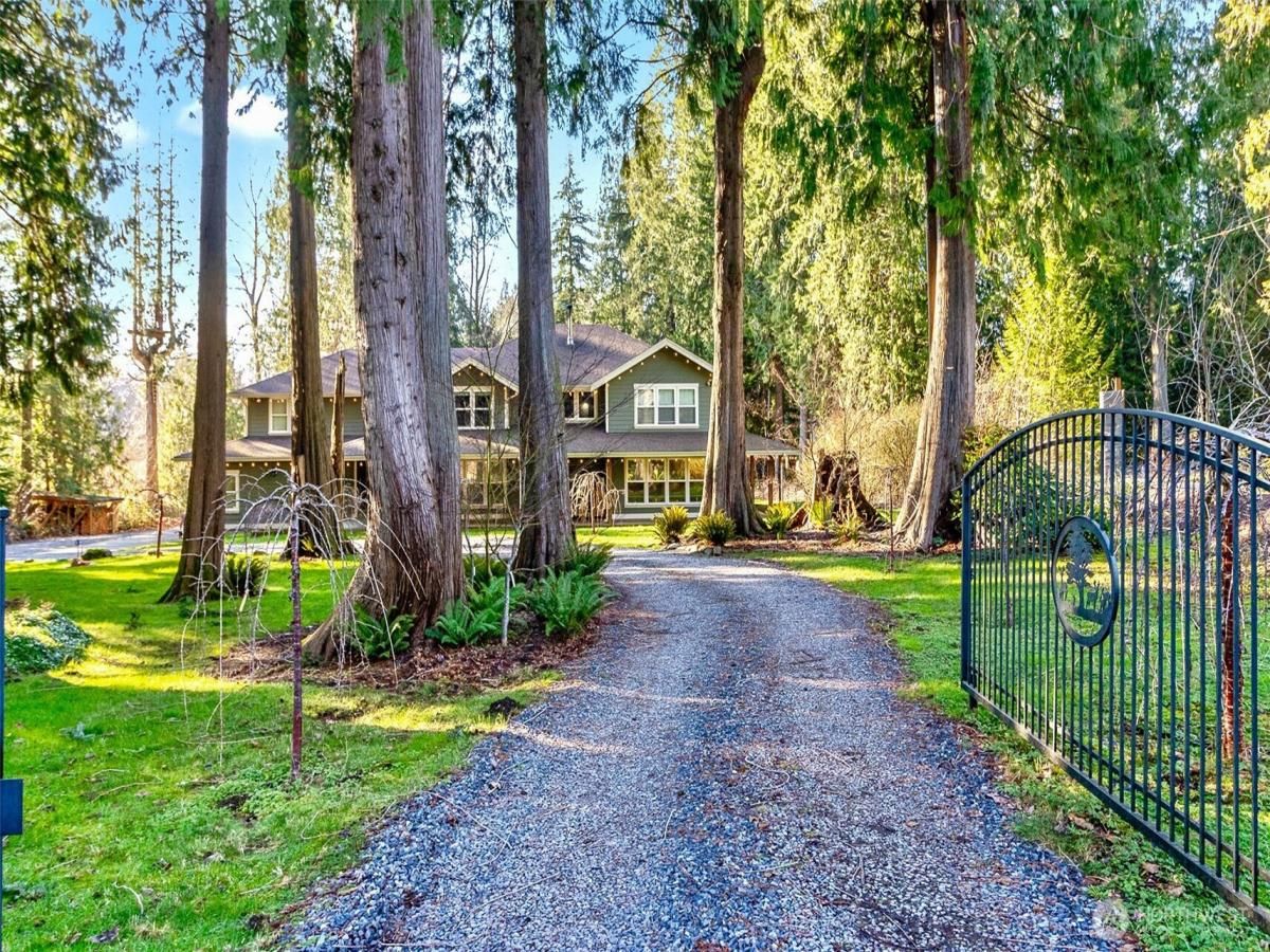 MLS #NWM2471918 image #0