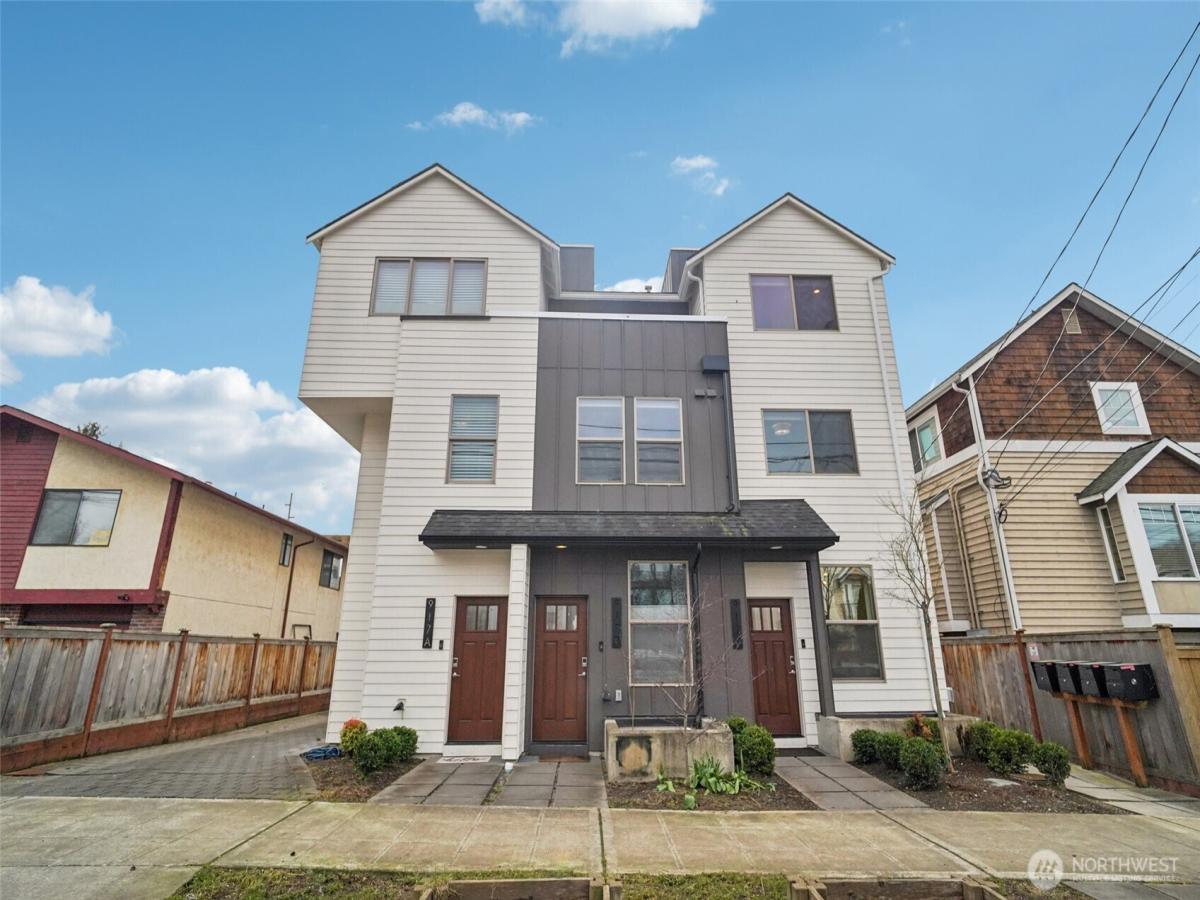 MLS #NWM2472224 image #0