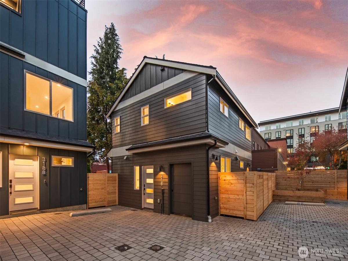 MLS #NWM2470808 image #0