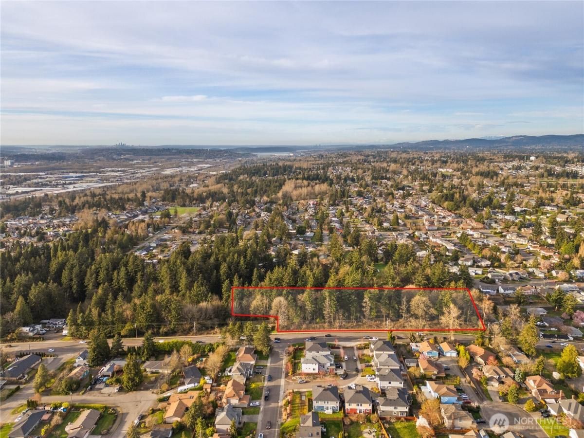 MLS #NWM2472463 image #0