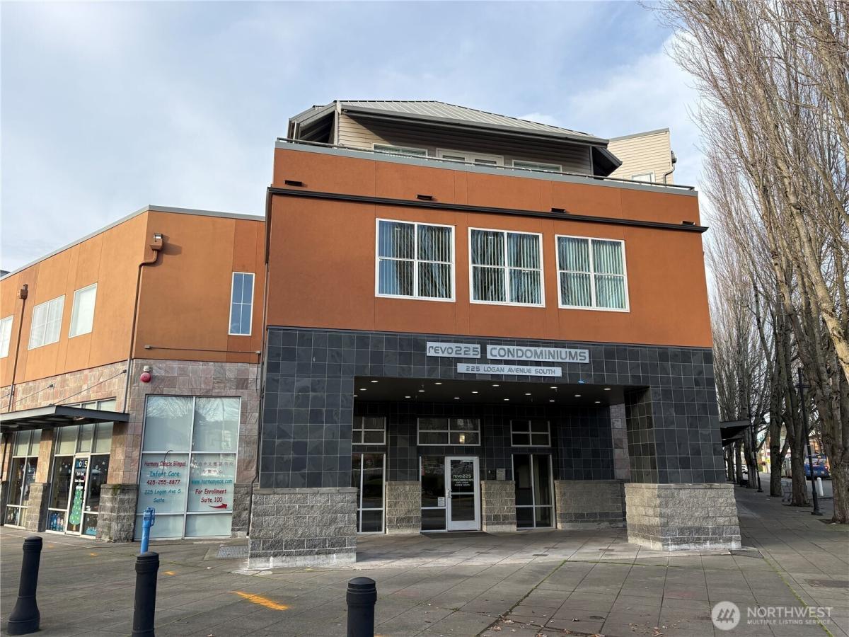 MLS #NWM2472470 image #0