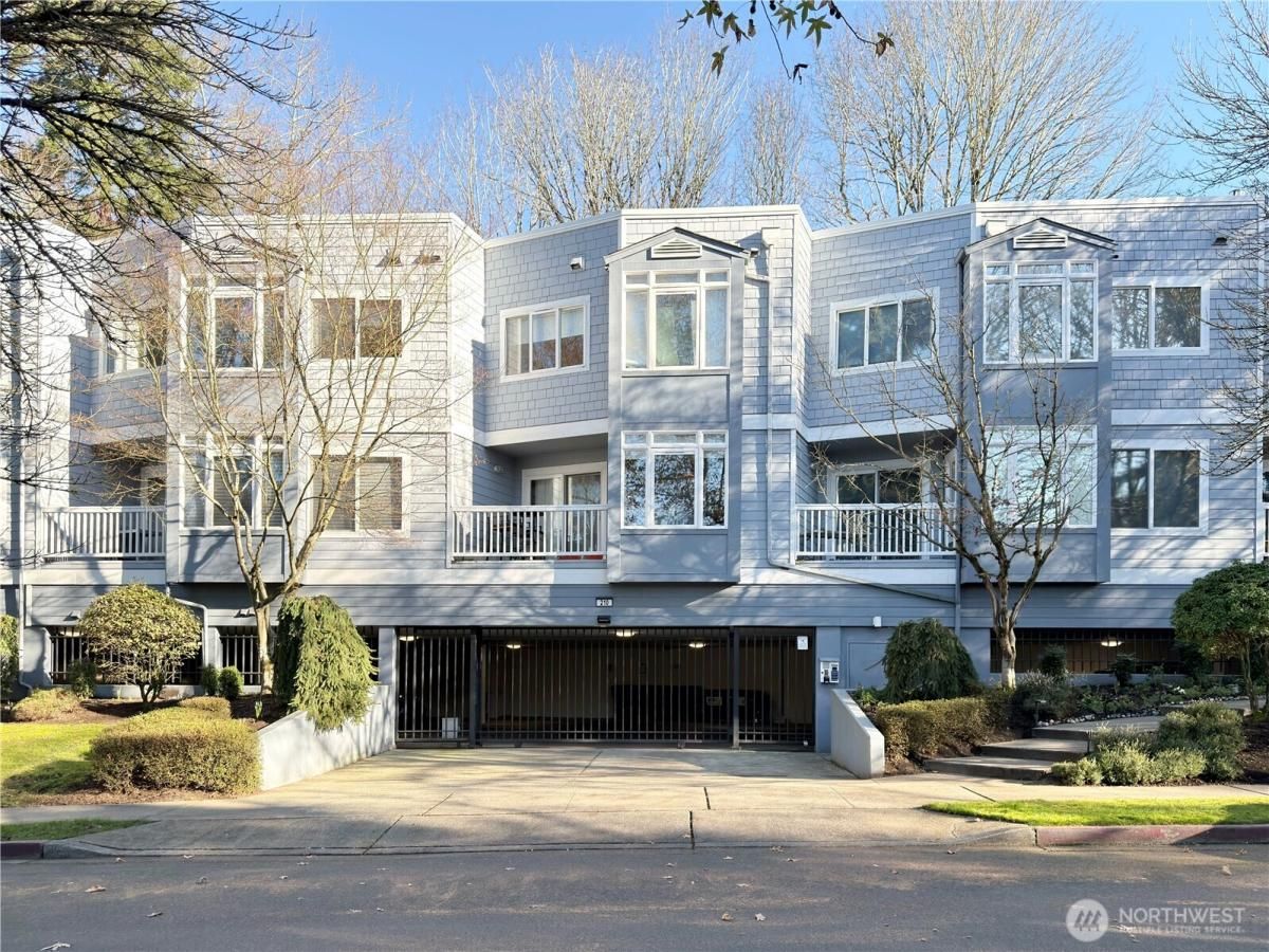 MLS #NWM2472480 image #0