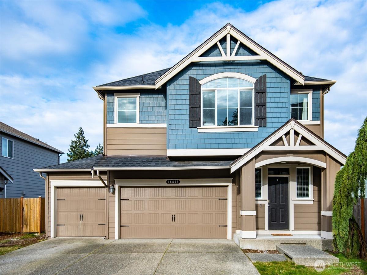 MLS #NWM2472643 image #0