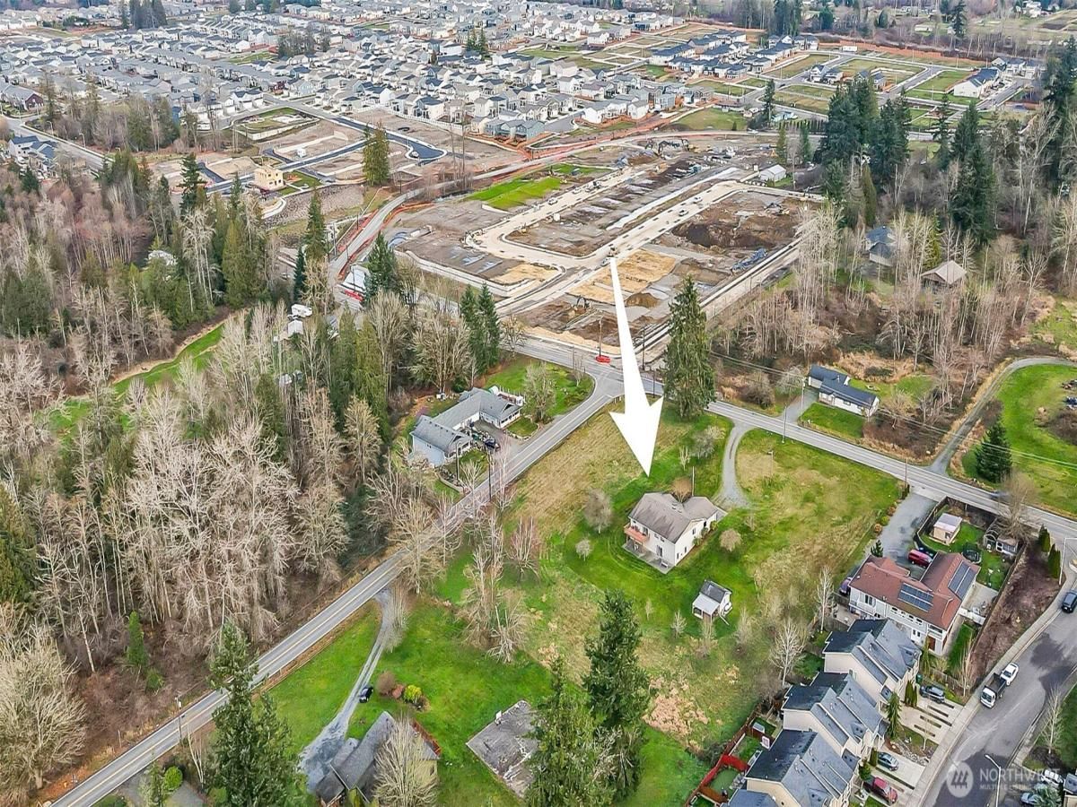 MLS #NWM2473016 image #0