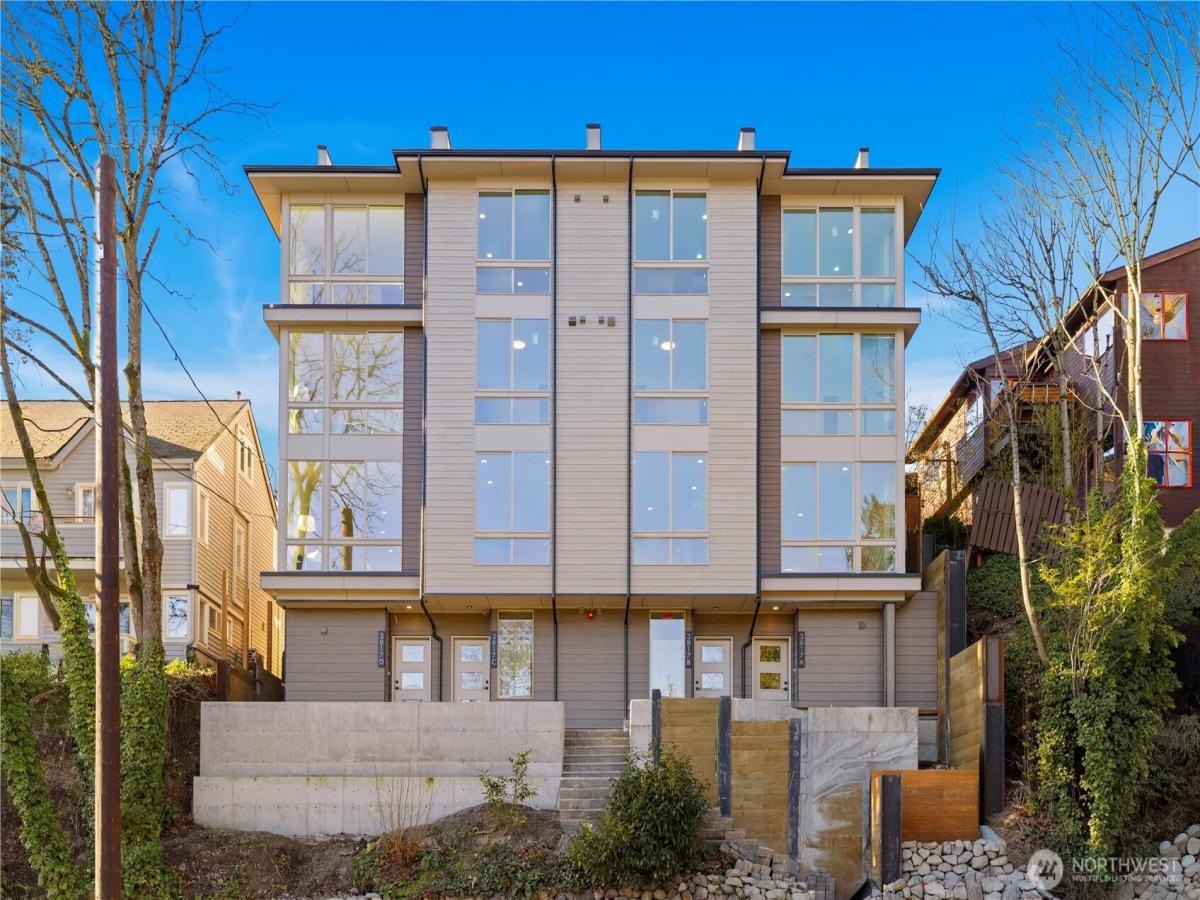 MLS #NWM2473436 image #0