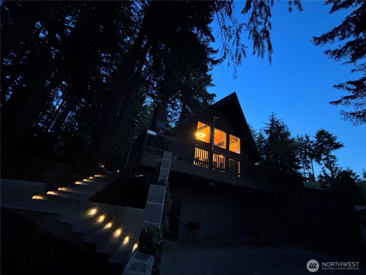 MLS #NWM2473469 image #0