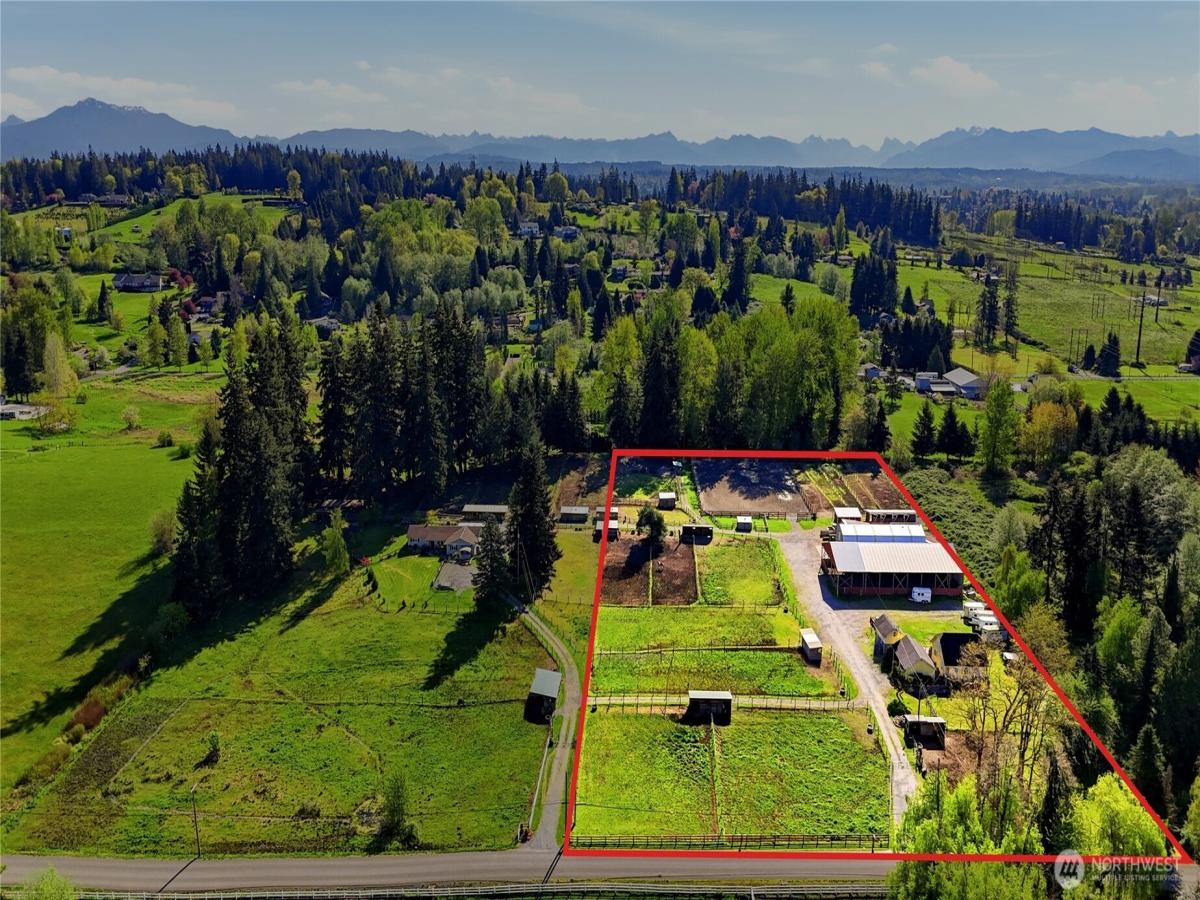 MLS #NWM2474651 image #0