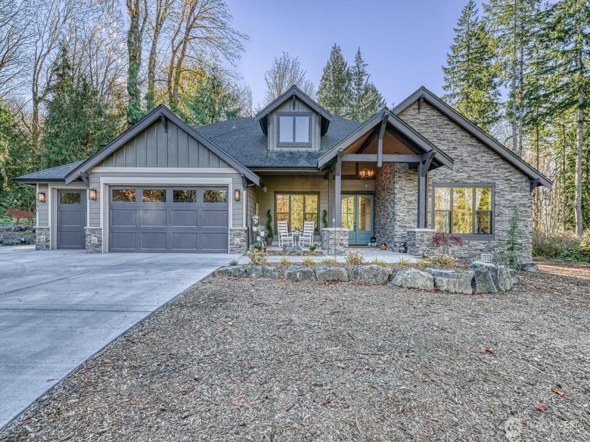 MLS #NWM2474836 image #0