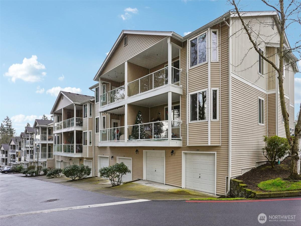 MLS #NWM2475712 image #0