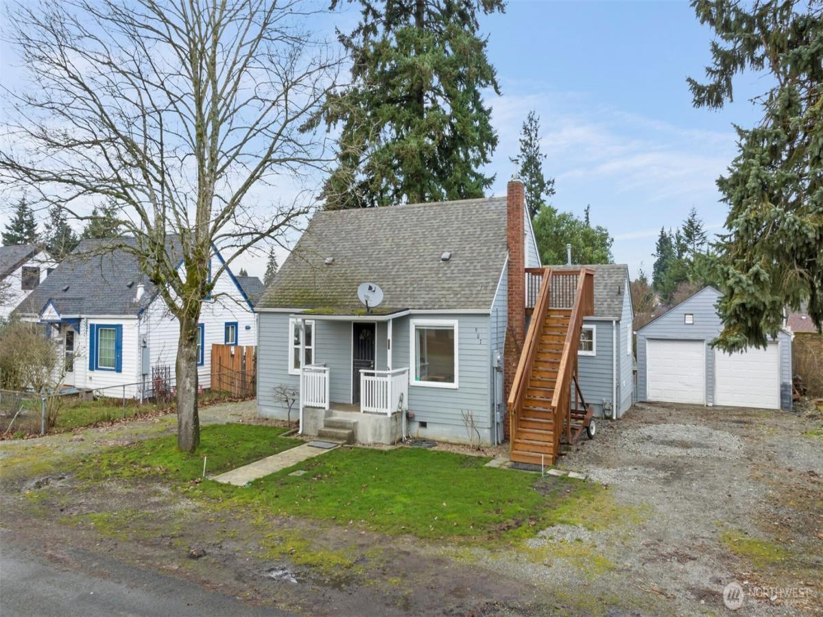 MLS #NWM2475865 image #0