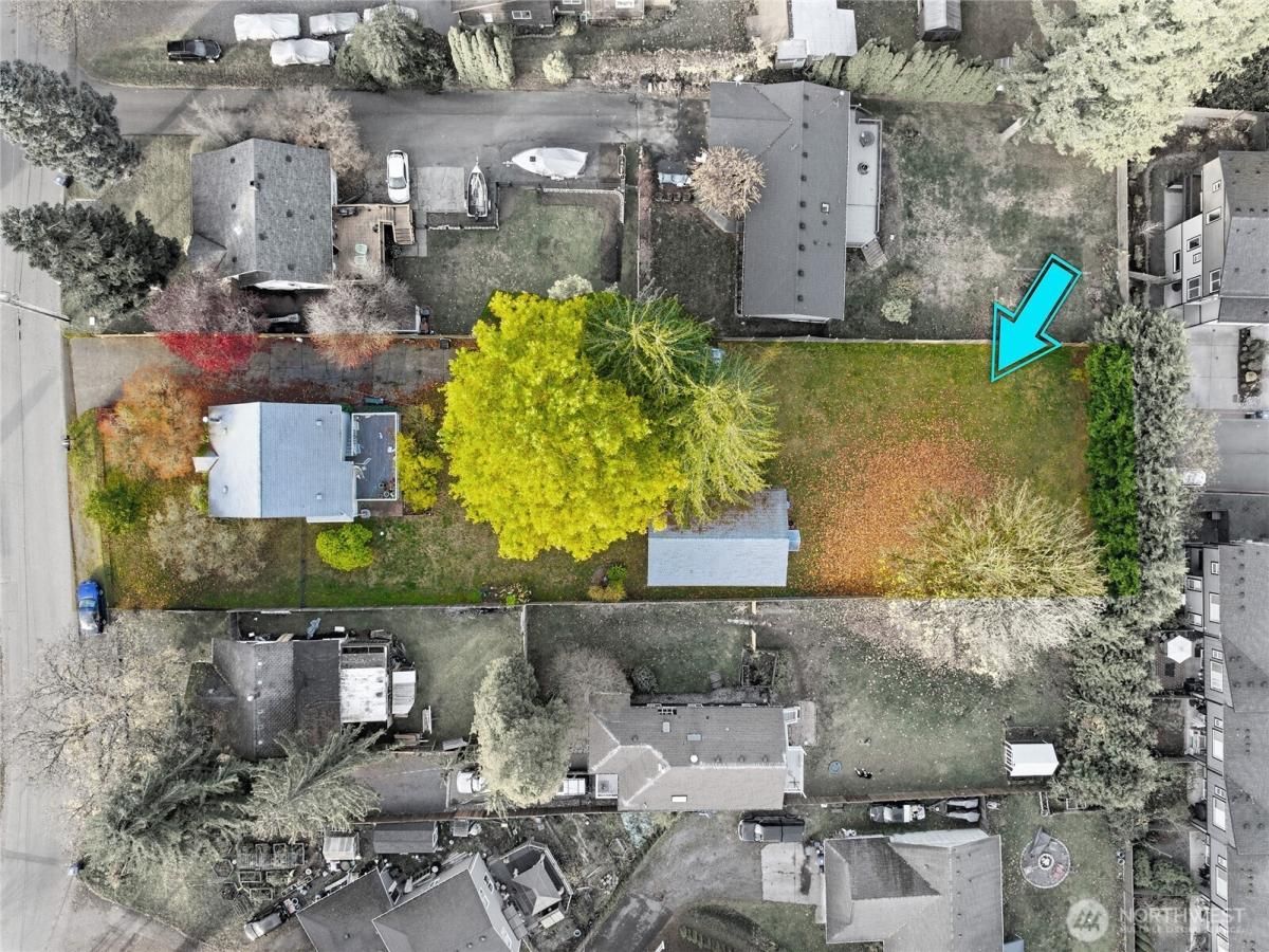MLS #NWM2468140 image #0