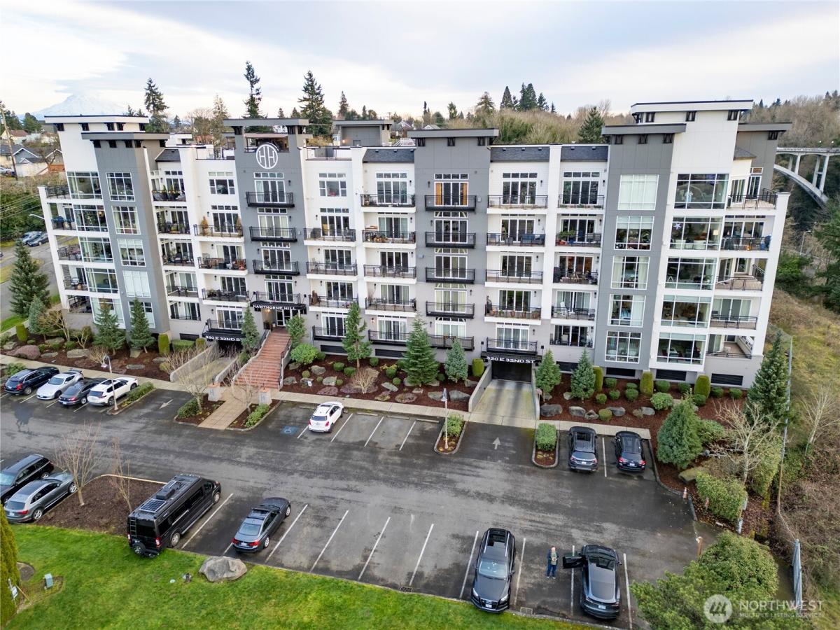 MLS #NWM2478299 image #0