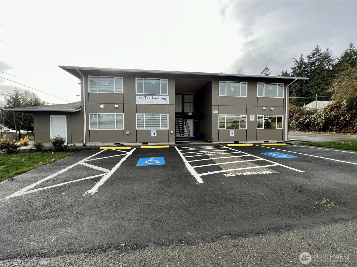 MLS #NWM2478326 image #0