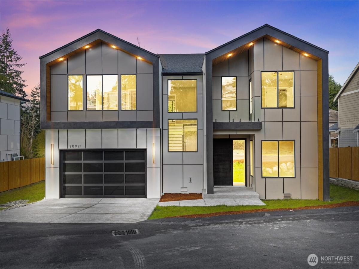 MLS #NWM2478422 image #0