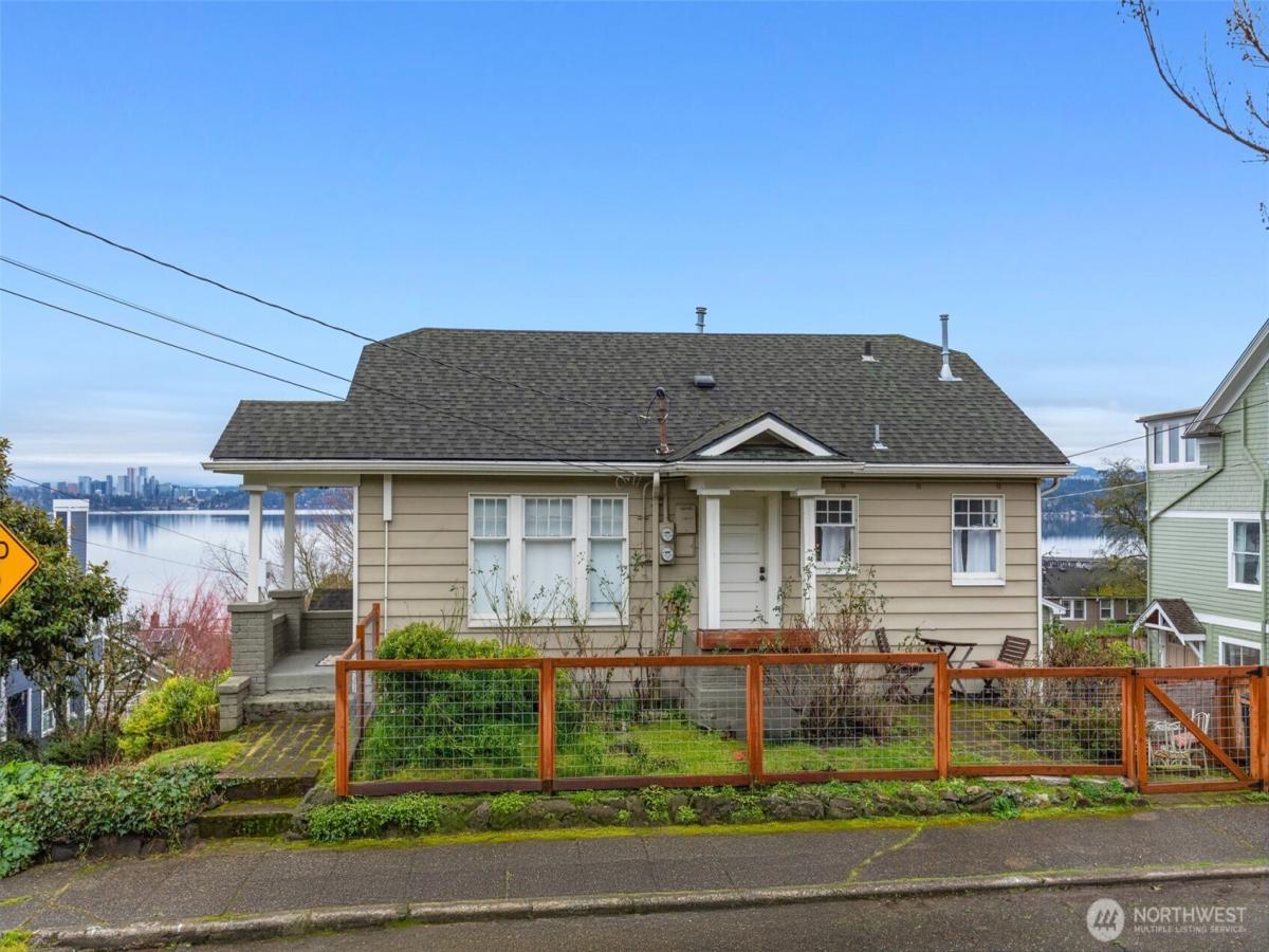MLS #NWM2478447 image #0