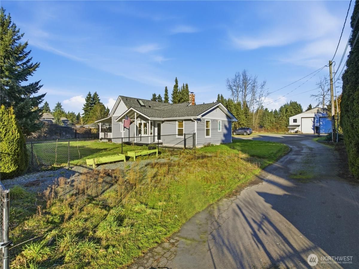 MLS #NWM2479466 image #0