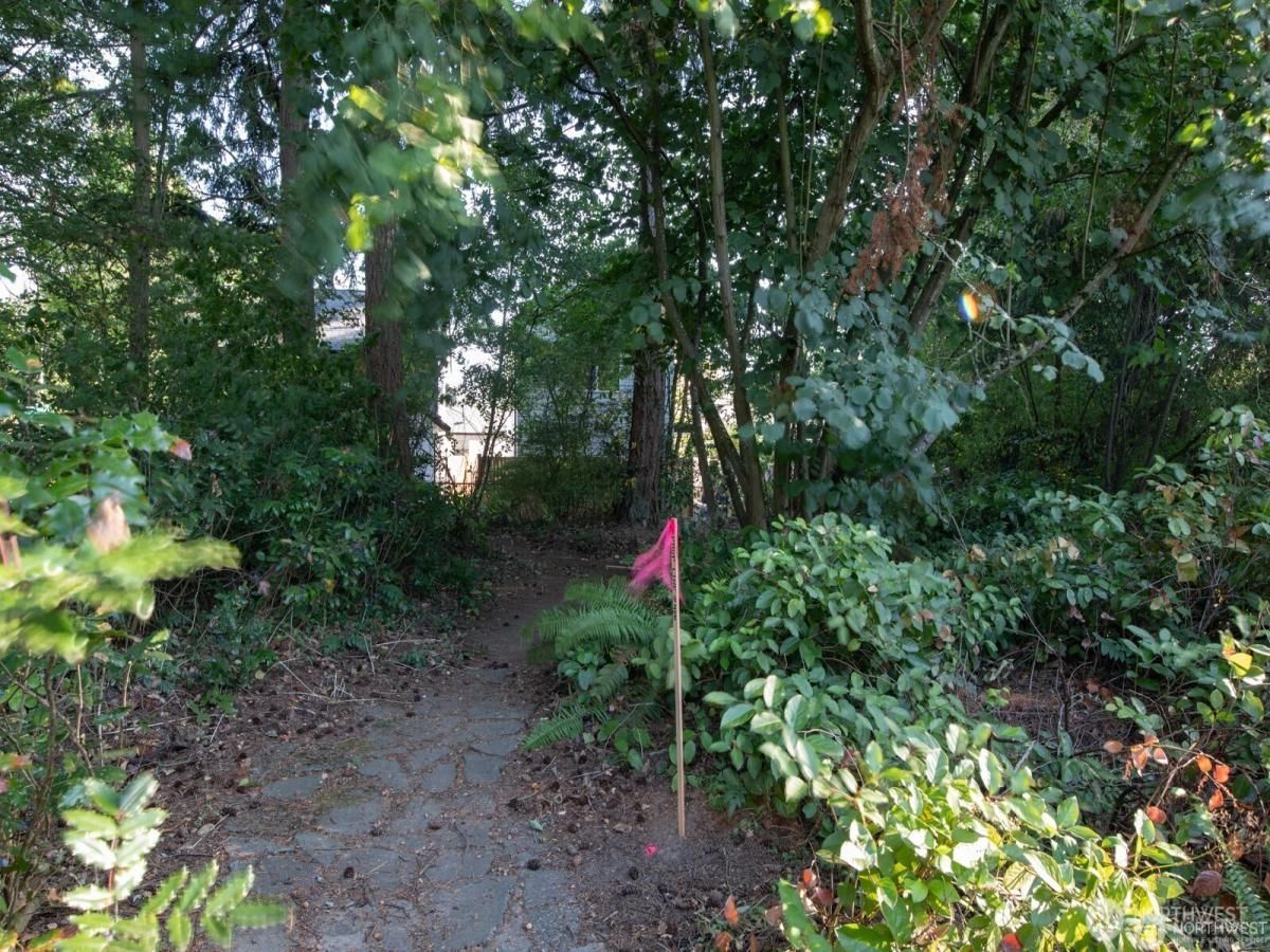 MLS #NWM2480684 image #0