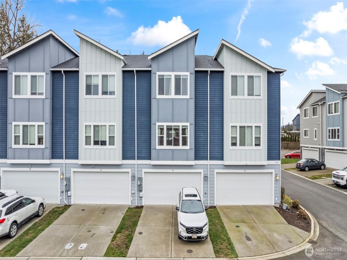 MLS #NWM2484504 image #0