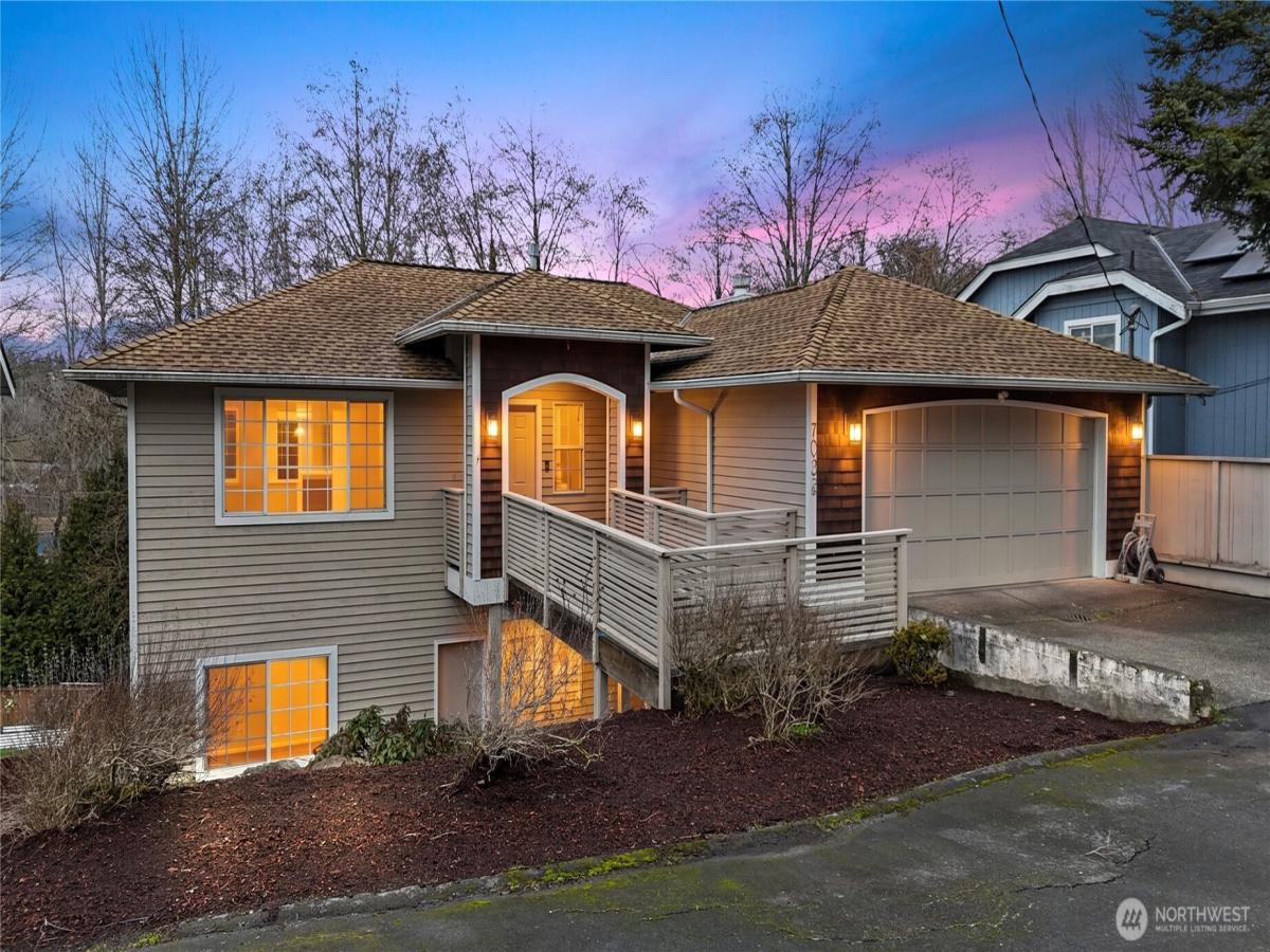 MLS #NWM2484576 image #0