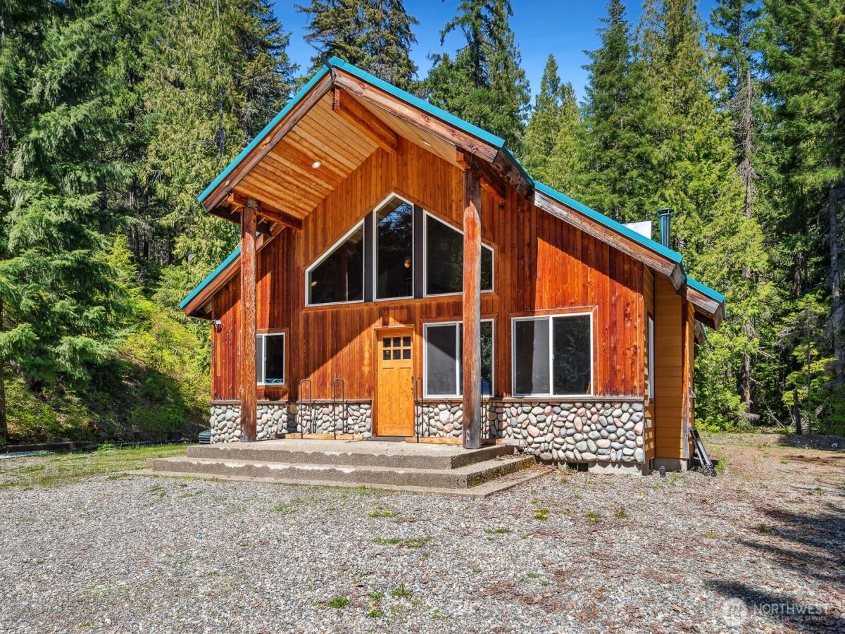 MLS #NWM2485654 image #0