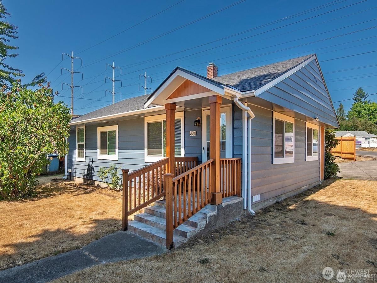 MLS #NWM2486160 image #0