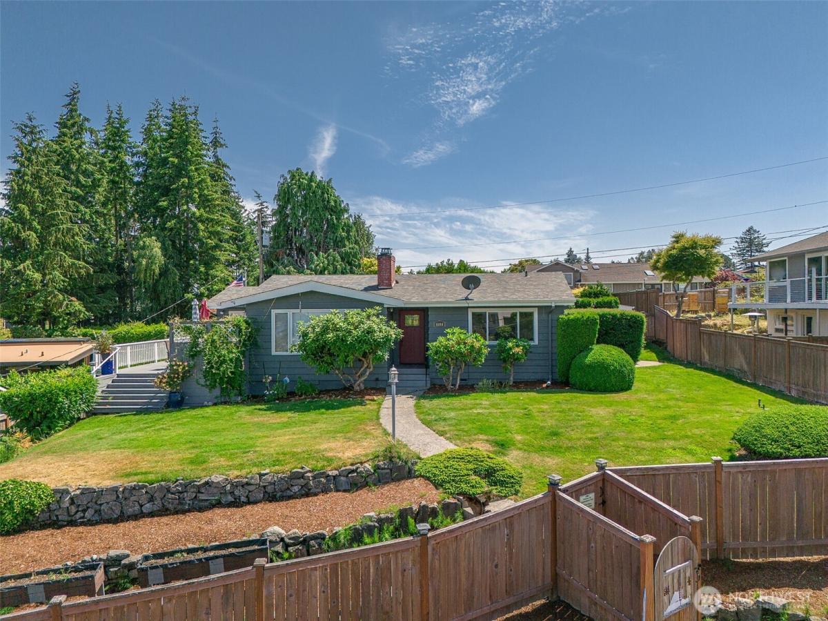 MLS #NWM2486254 image #0