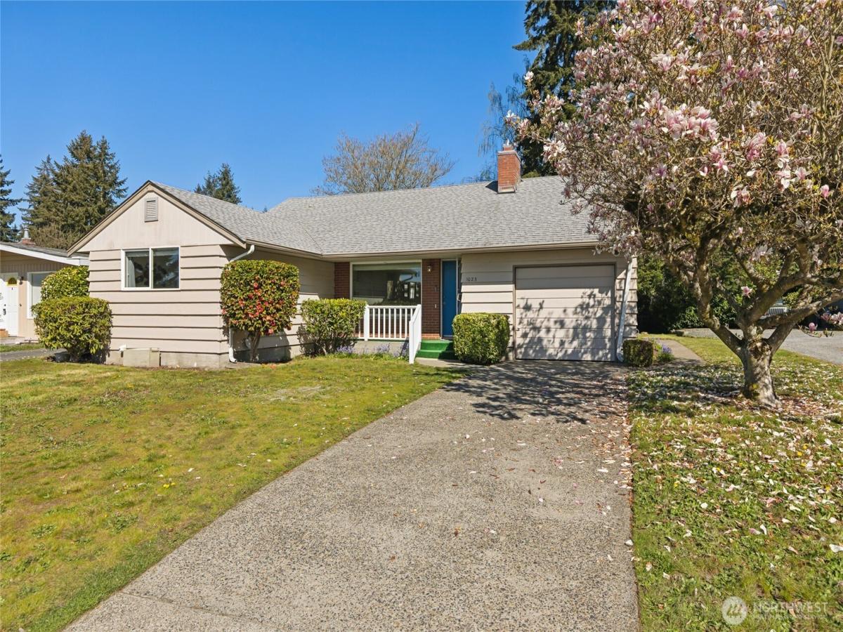 MLS #NWM2486564 image #0