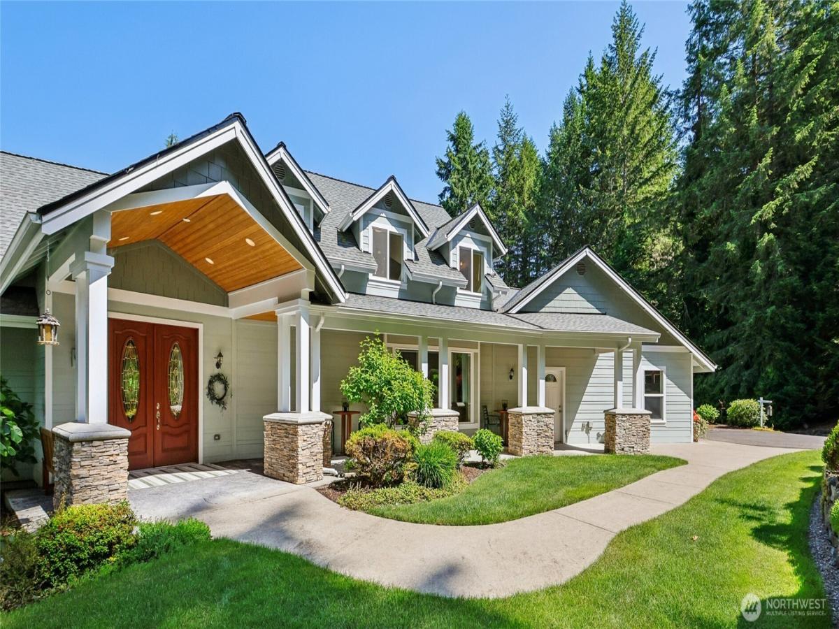 MLS #NWM2486865 image #0