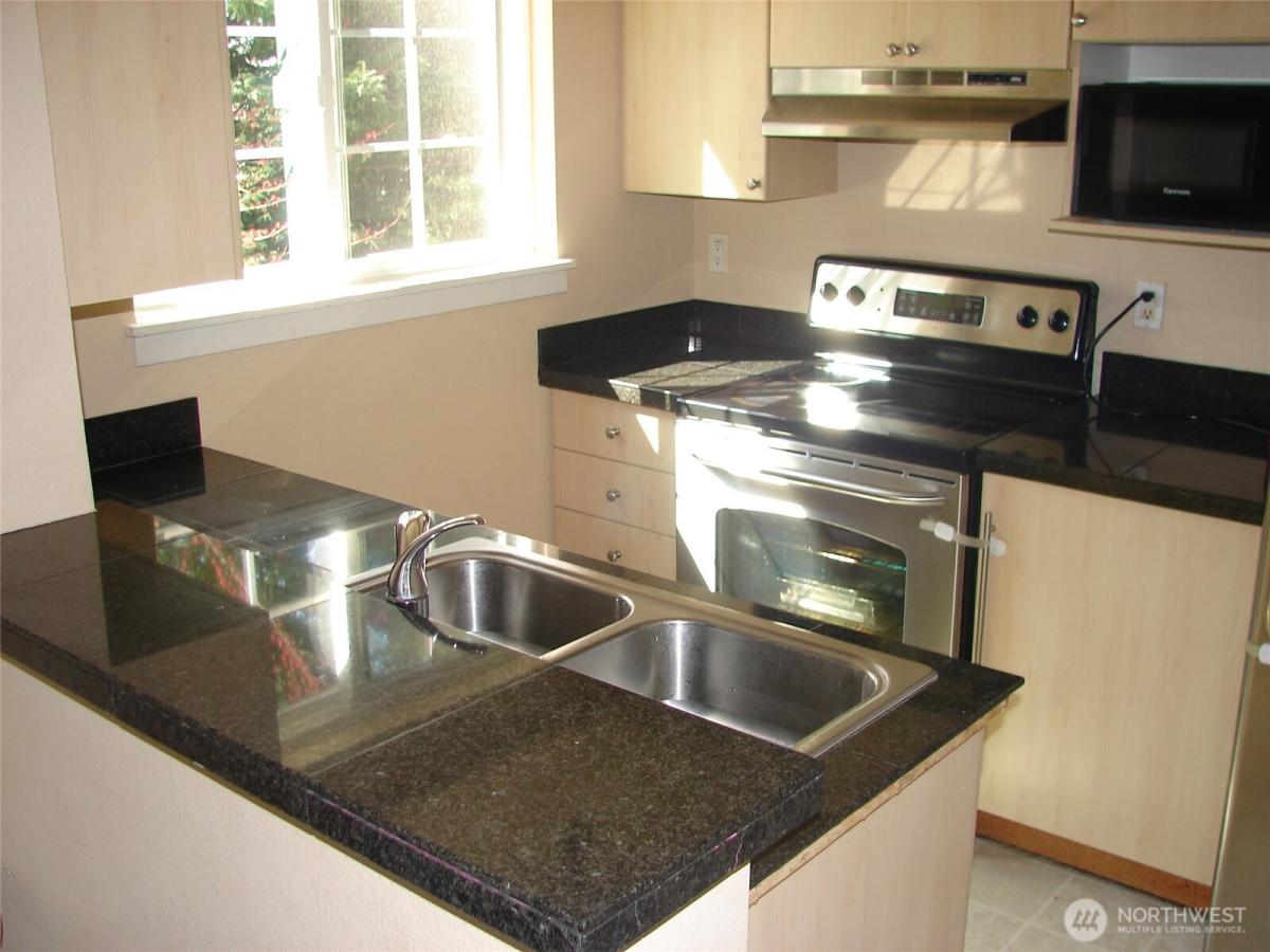 MLS #NWM2487680 image #0