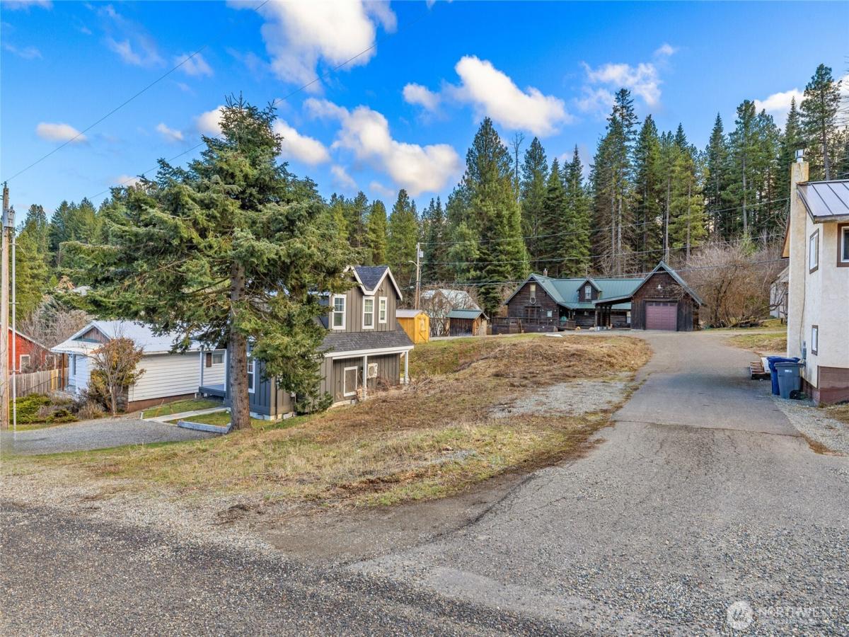 MLS #NWM2489294 image #0