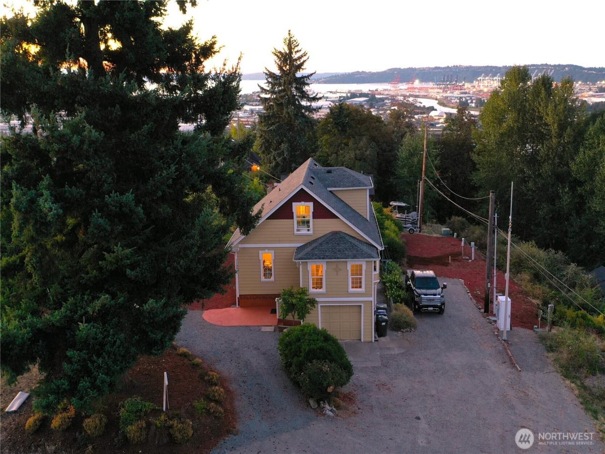 MLS #NWM2491626 image #0