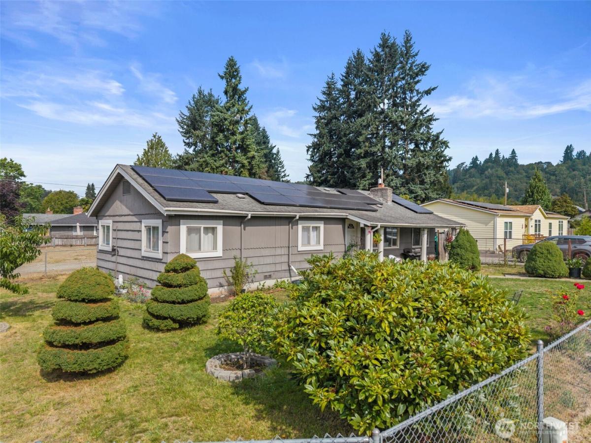 MLS #NWM2493418 image #0