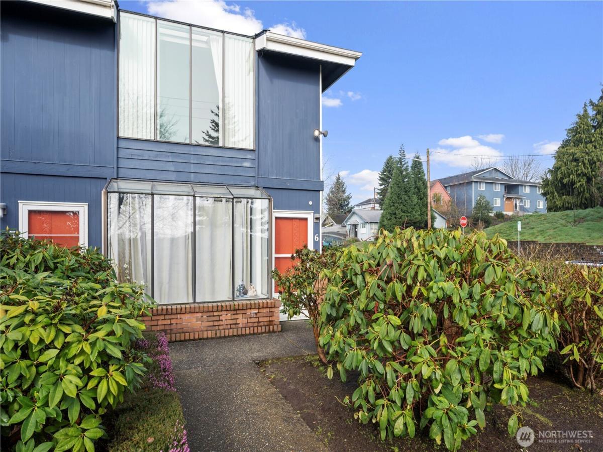 MLS #NWM2495652 image #0
